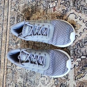 Steel gray Adidas sneaker!